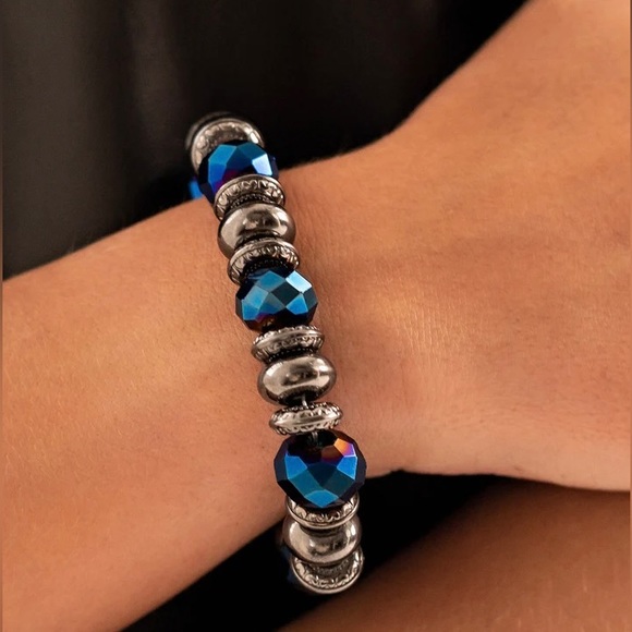 Gunmetal & Metallic Blue Necklace & Bracelet Set - Picture 3 of 3